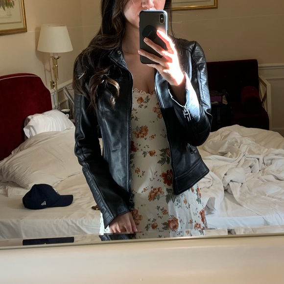 Leather Jacket - Picture 5 of 5